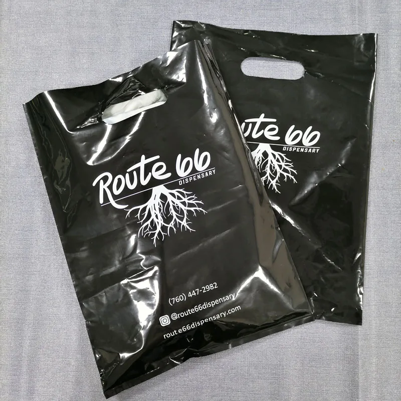 

PE Plastic Packaging Bag With Handle,Custom Die Cut Gift Shopping Plastic Bag, Cmyk