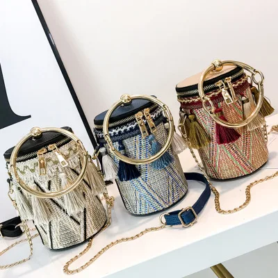 

Wholesale vintage lady straw clutch bag colorful cylindrical lady crossbody bag 2021 fashion purses and handbags for women