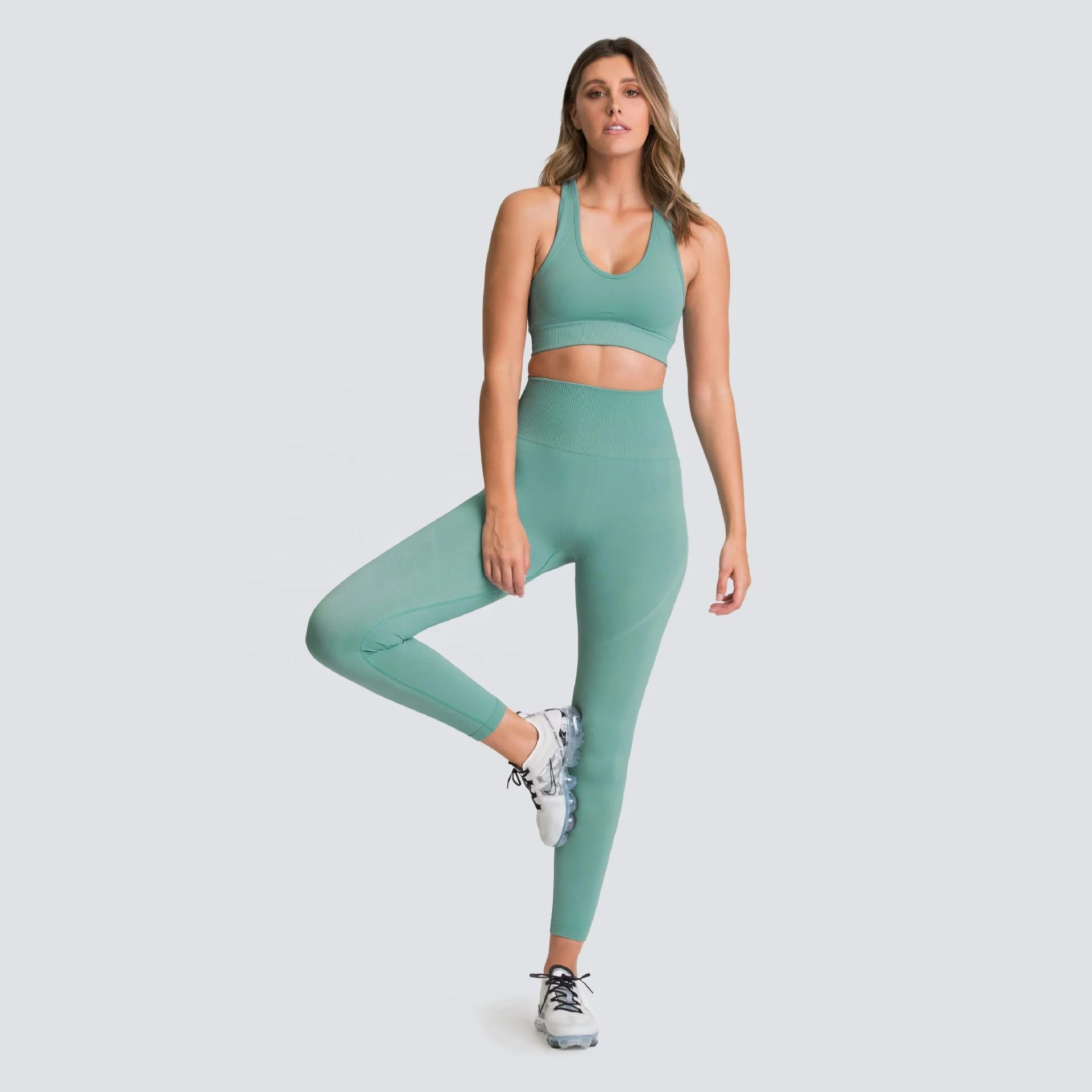 

Women's solid color vest and pants suit Running sports fitness body yoga set