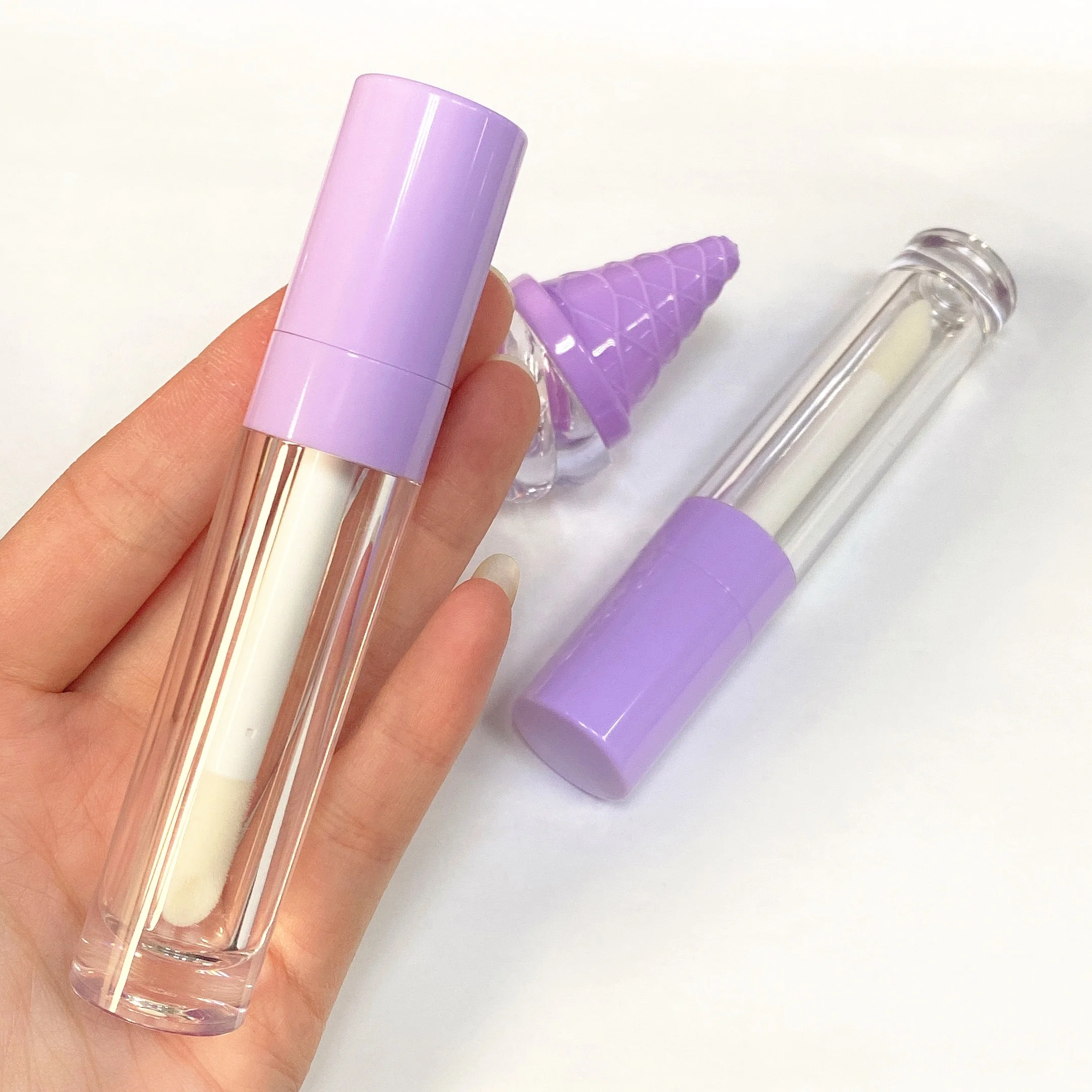 

8ml Empty Purple Gold Black Cap Big Doe Foot Lavender Lip Gloss Tubes Container With Clear Wand Tubes