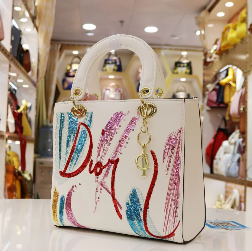 

2020 sequin embroidery PU bag portable diagonal bag European and American ladies bags, As the picture
