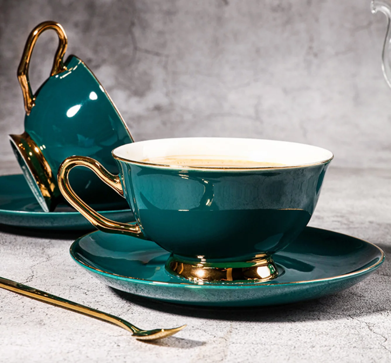 

European Style Small Luxury Coffee Cup Saucer Cup Set Moroccan Style Cup Ins Style English Afternoon Tea Sets, Green / blue