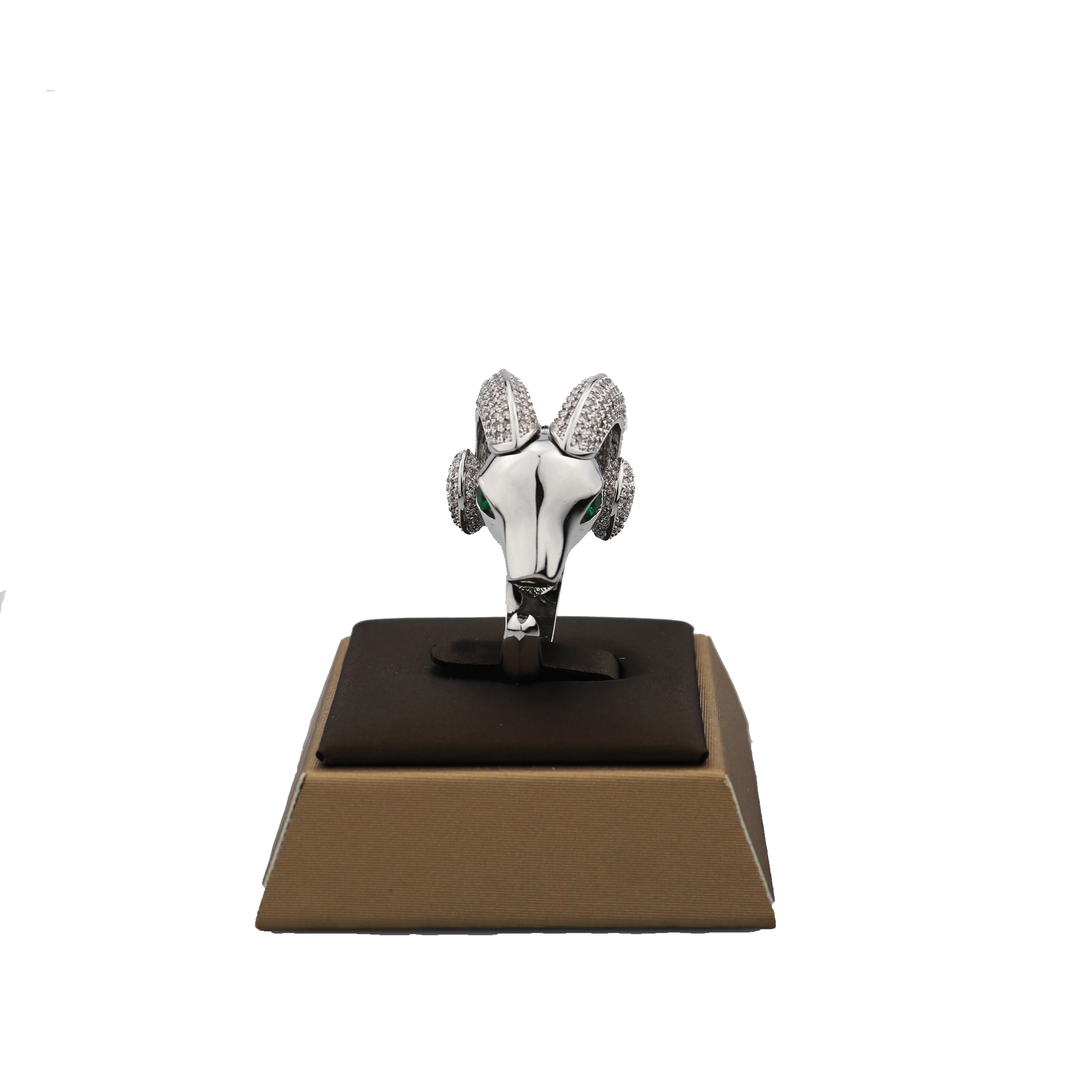 

High quality fashion Argali sheep rings 18k gold zircon cool style jewelry set