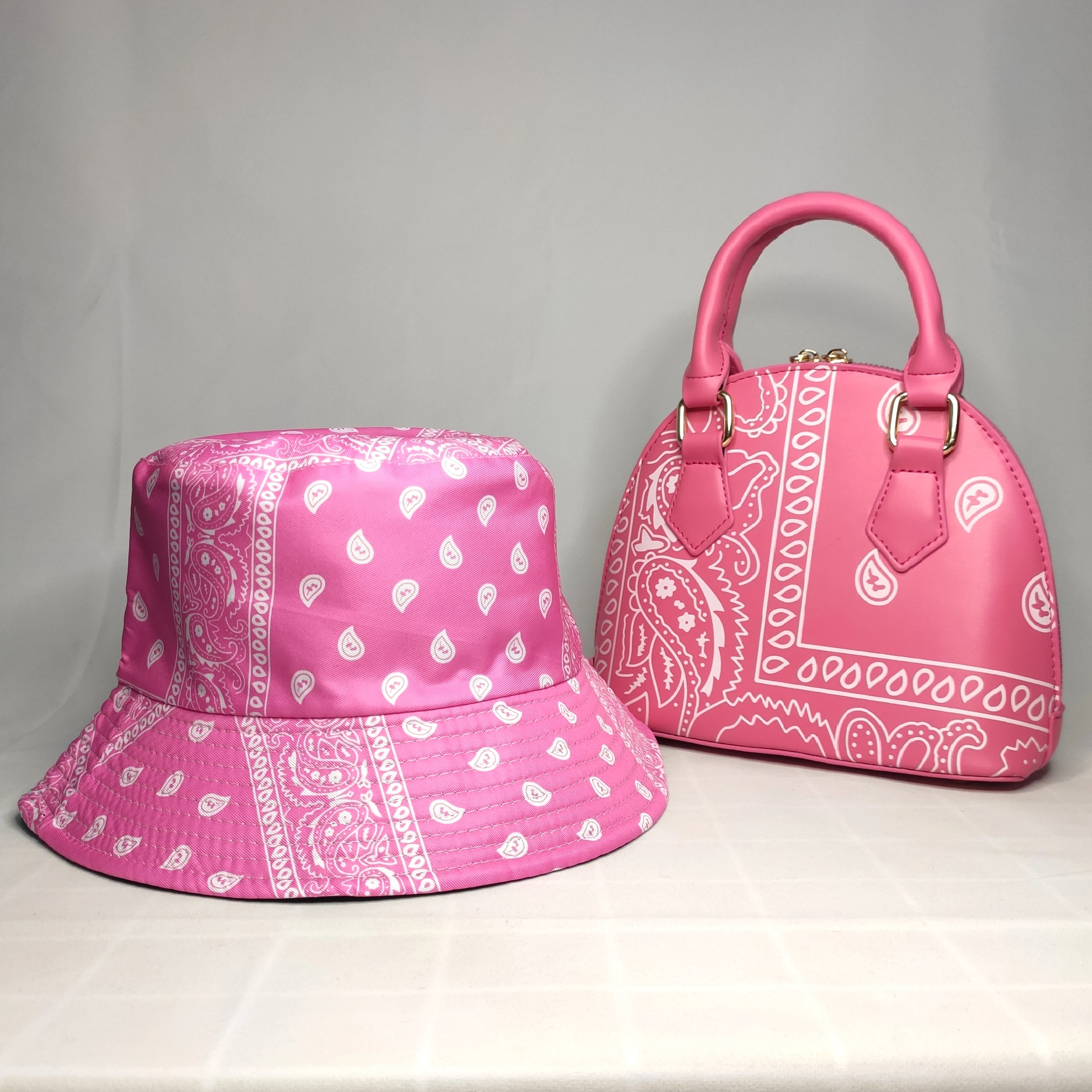 

2021 New Bandana Bag Paisley Printed Handbag Luxury Bucket Hat and Purse Set Fashion Handbags for Women
