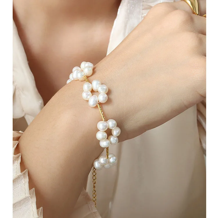 

Stainless Steel Beaded Natural Freshwater Pearl Bracelet Thin Chain Flower Bracelets French Vintage Boho Handmade Jewelry 2022
