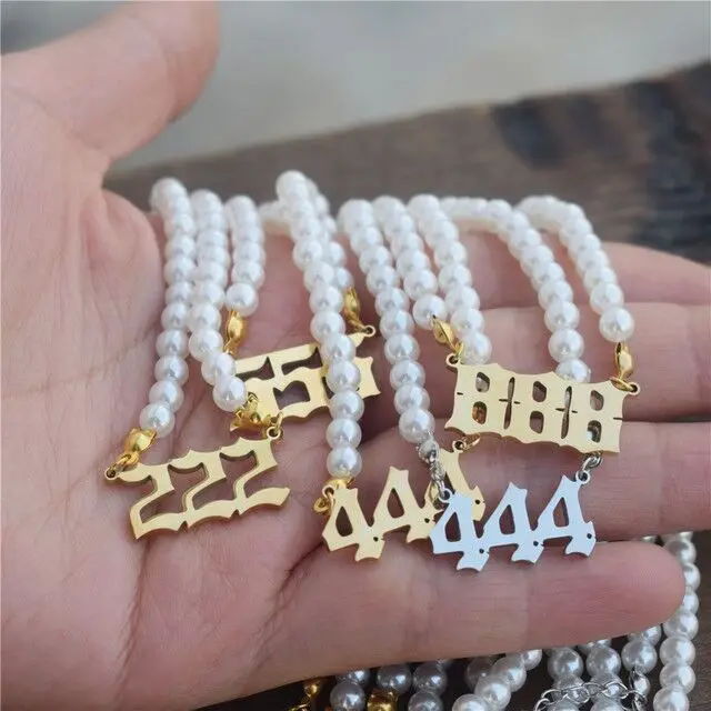 

Customized Name Plate 18K Plated Gold Stainless Steel Angel Number Necklace Pearl Jewelry Lucky Number Pendant Choker