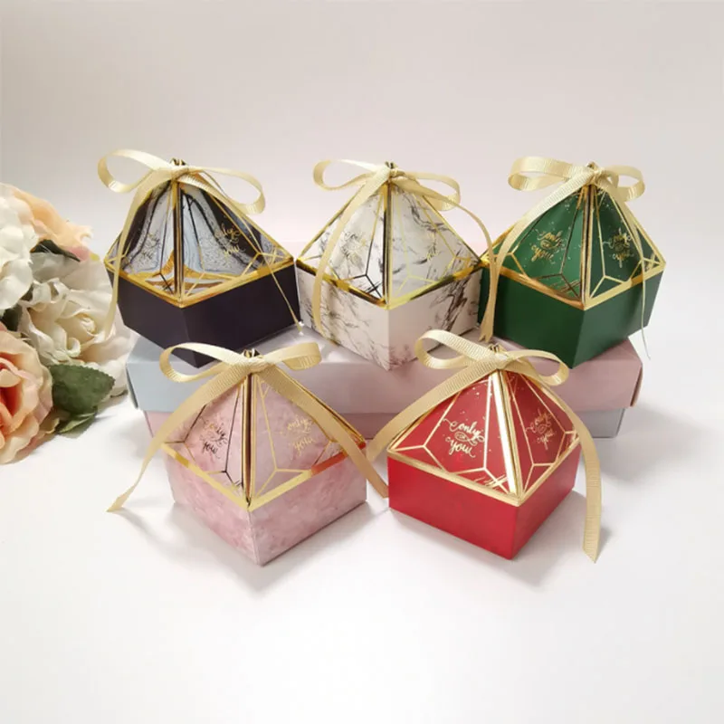 

Gold Foiling Candy Gift Boxes Wedding Favors Box for Guests Gift Packaging Box With Ribbon