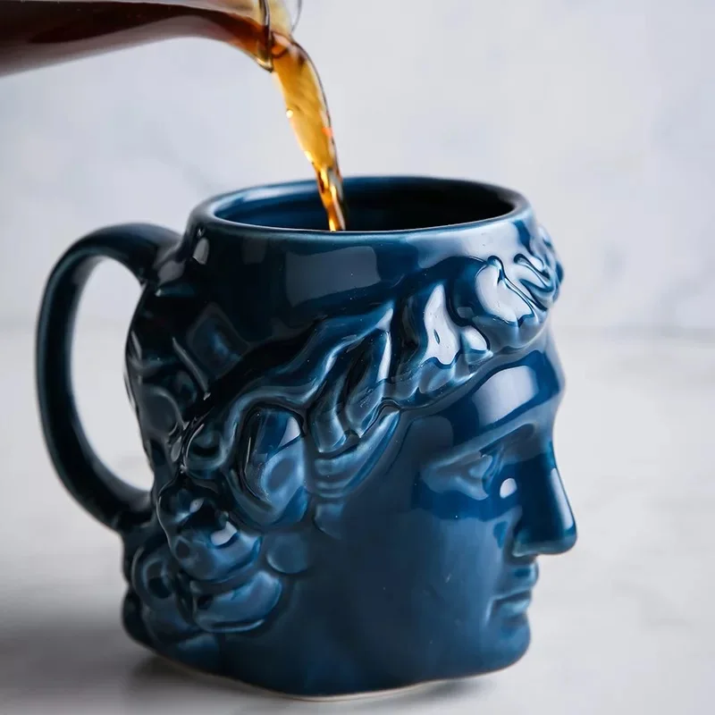 

Large Capacity Ceramic Cup Spain Ancient Greece Apollo David Head Mug Sculpture Coffee Cup Desktop Ornaments Office Pen Holder