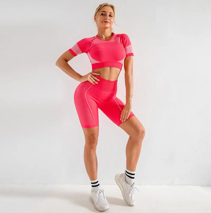 

Stylish Quick Drying Cut Out Custom Seamless High Elastic Sports Yoga Suit With Shorts And Short Sleeves Gym Wear, As picture