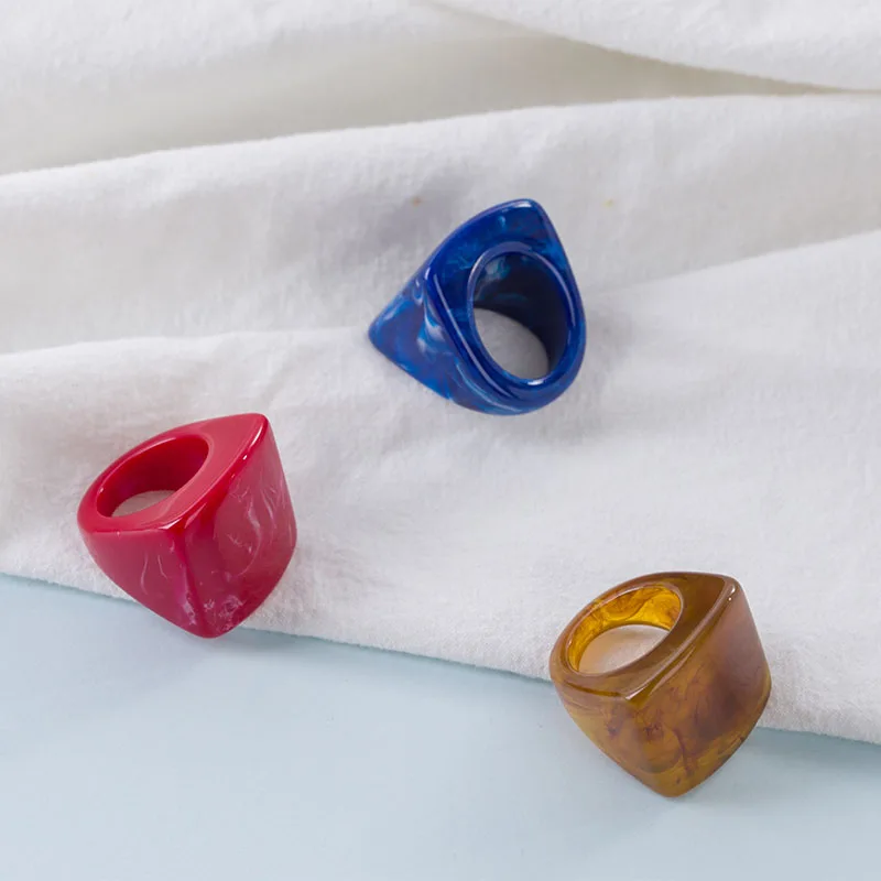

New Vintage Fashion Engagement Square Resin Acrylic Finger Rings Jewelry Women, Colorful