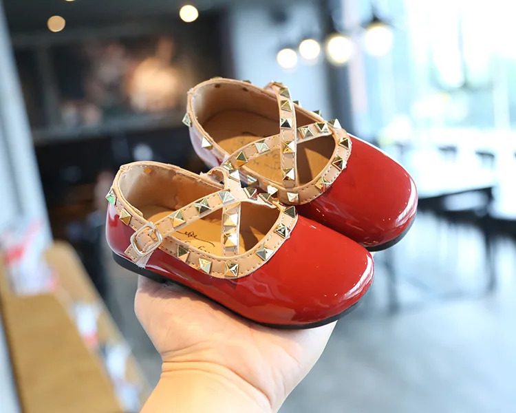 

Fashion summer cute flat Baby girls shoes slippers princess soft bottom beautiful Anti-slip kids shoes sandals for children, Red,black,white