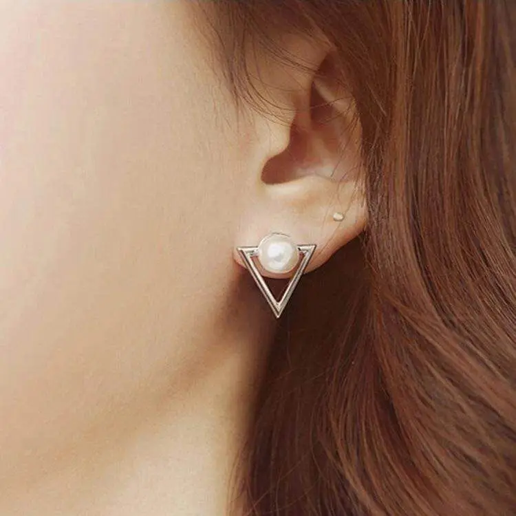 

Fashionable retro triangular pearl geometric earrings Sweet beauty style earings jewelry women