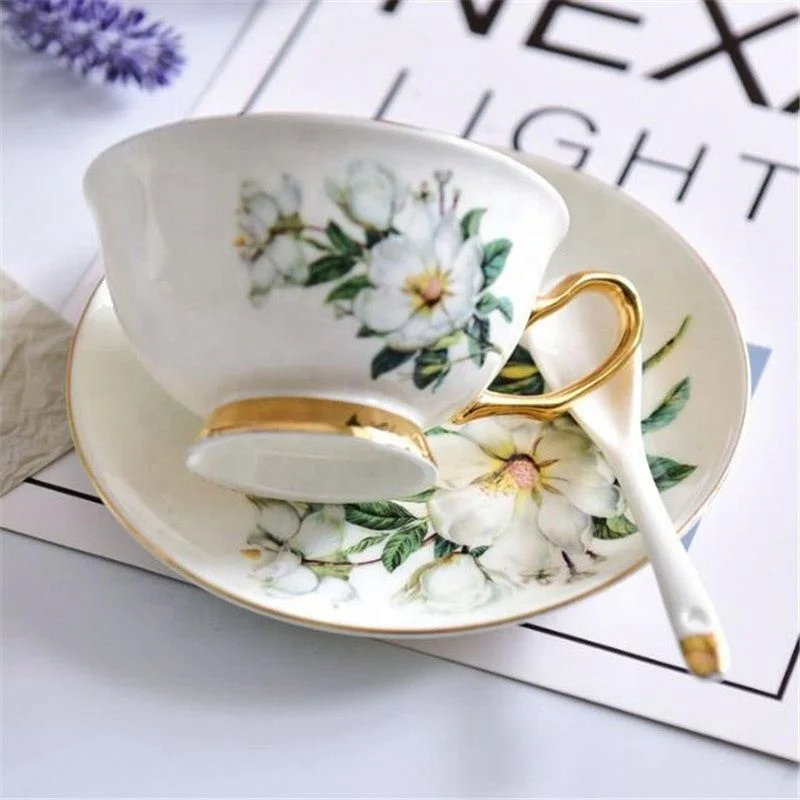 

Porcelain Elegance Simple Odourless Trendy Coffee Sets Multifunction Fashionable Delicate Royal Style Tea, White