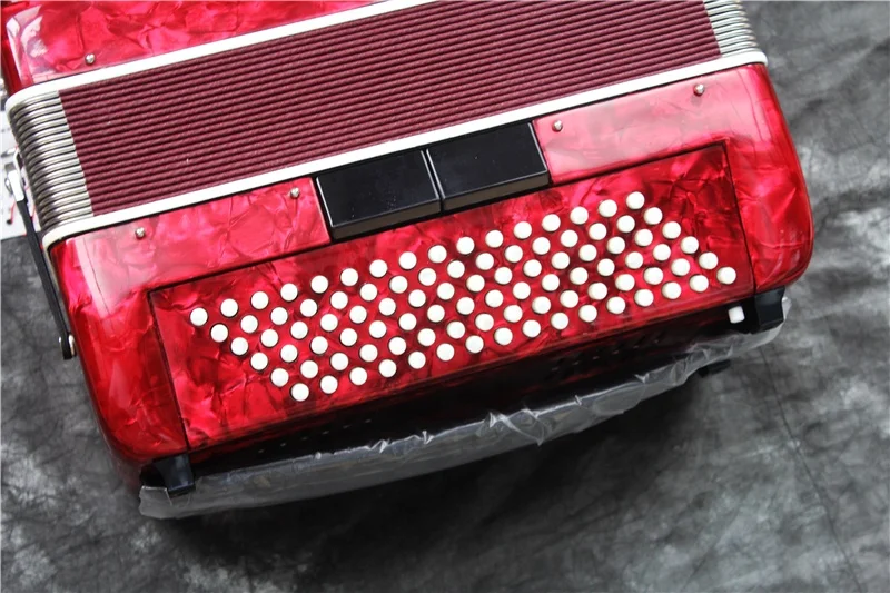 
YW663 parrot brand 69 keys 96B button accordion, accordions 