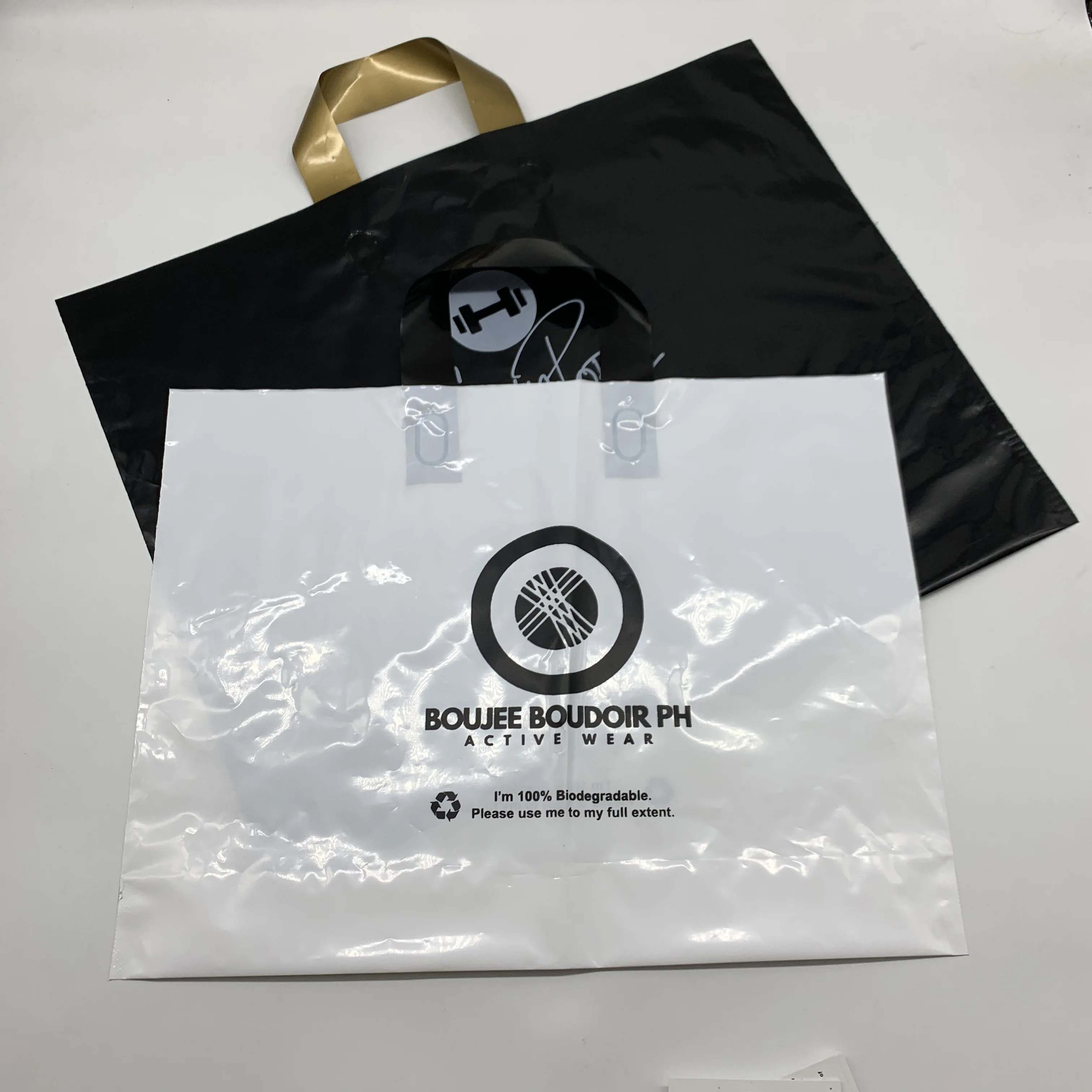 

Custom Printed Gusset Side Plastic Die Cut Bag PE Plastic Handle Shopping Bag With Your Own Logo