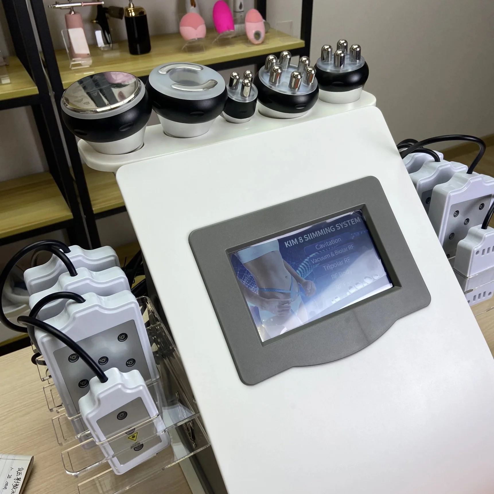 

Best Body shaping Lipolaser slimming lipo laser vacuum cavitation rf machine 6 in 1 ultrasonic cavitation vacuum beauty machine