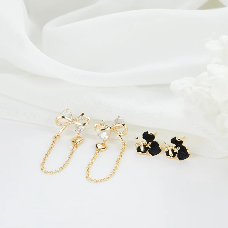 

Minimalist Enamel Flower Petal Shaped Earrings StudTrendy Wholesale Korean Style Earrings for Women Girls