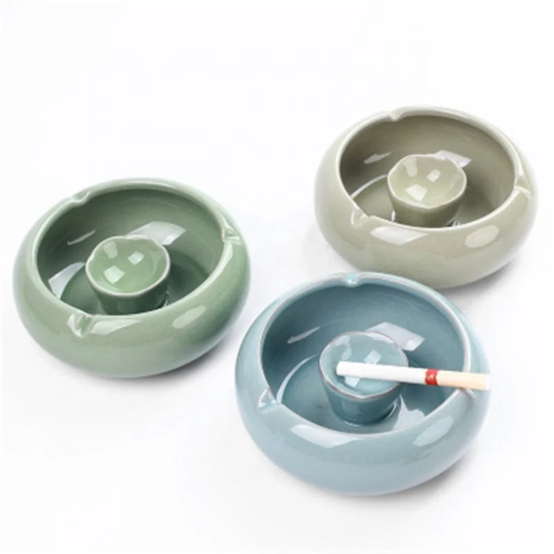 

Ceramic Creative Large Household Smooth Practical Ashtray, Green/blue/yellow
