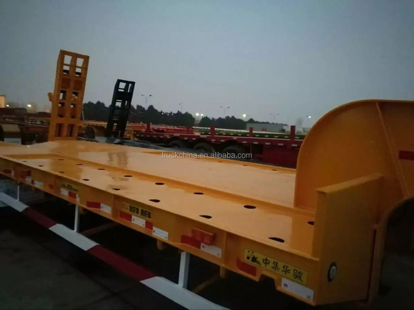 low bed semi trailer