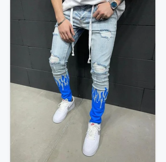 

New mens fashion casual summer self-cultivation ripped feet print flame personality tether jeans