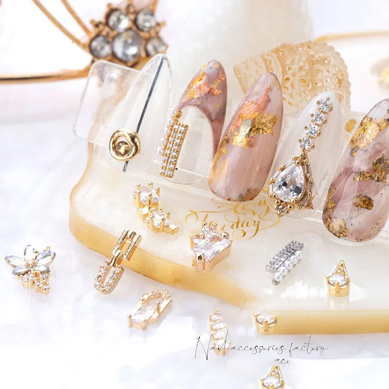 

Paso Sico Glitter Crown Alloy Zircon Nail art with Rhinestone Charms 3D nail art sticker decoration jewelry designer nail charms