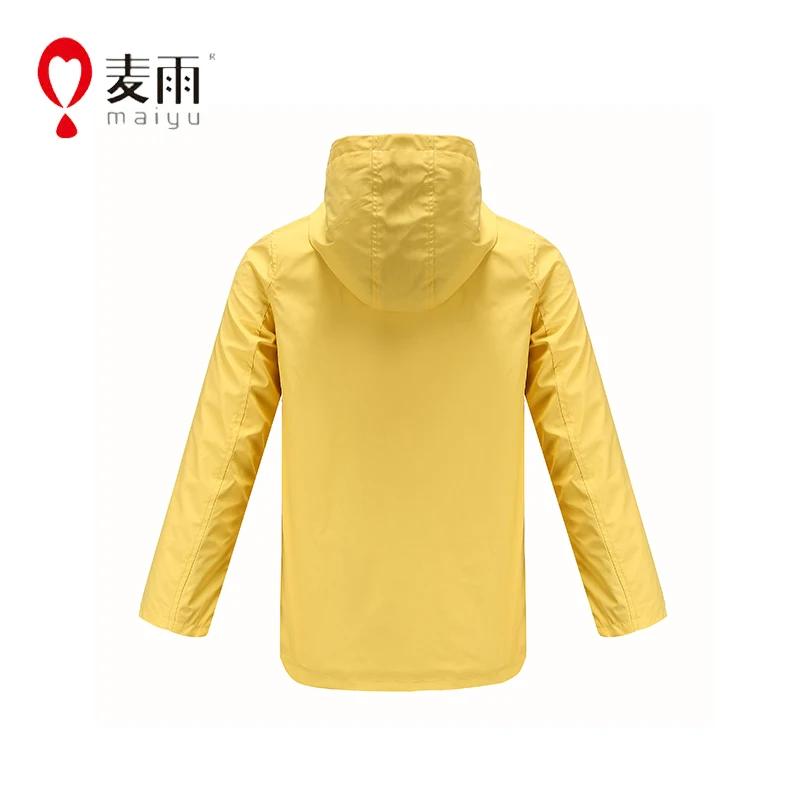 
Qualities product yellow fisherman pe raincoat for heavy rain 