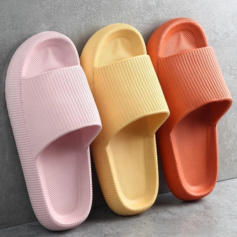 

Home Slippers Thick Platform Bathroom Cloud Slippers Non-slip Flip Flops Woman Sandals Women Fashion Soft Sole EVA Indoor Slides