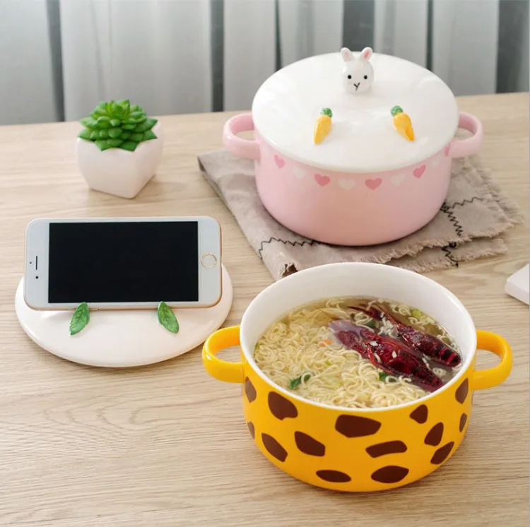 

Japanese cartoon noodle bowl with cover animal mobile phone holder Ceramic double ear soup bowl cute student dormitory rice bowl, Blue and pink;yellow;red