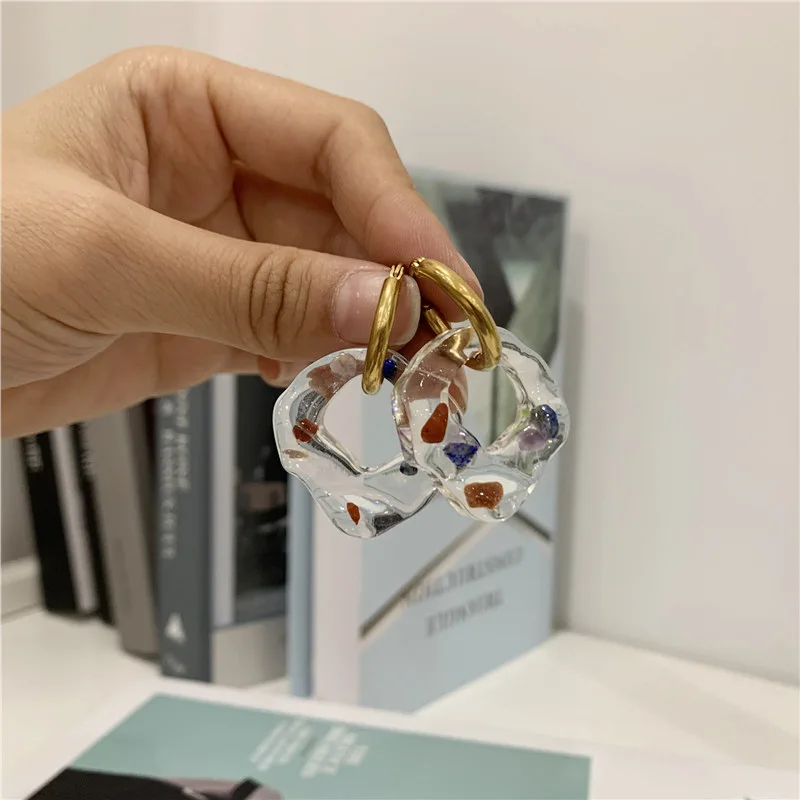 

OUYE Small fresh irregular resin acrylic amber transparent earrings female stainless steel earrings temperament simple earrings, Colorful