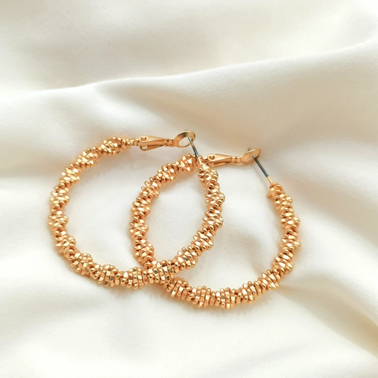 

2021 Hot sale fashion elegant hoop earrings, round irregular golden earrings for women, As picture