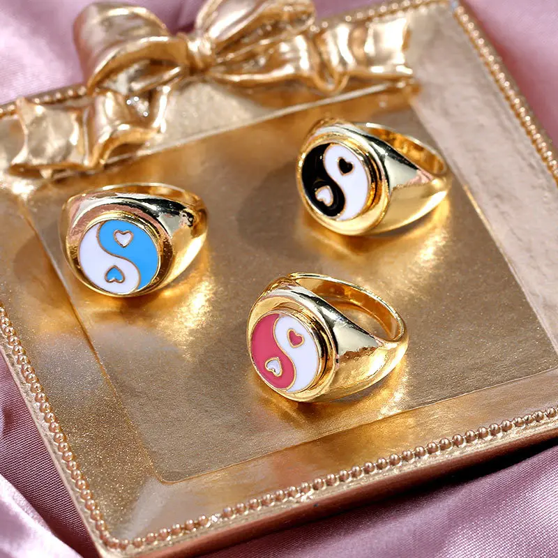 

Amazon Hot 18K Real Gold Plated Chinese Taiji Pattern Finger Enamel Yin Yang Ring for Women Girl, Golden