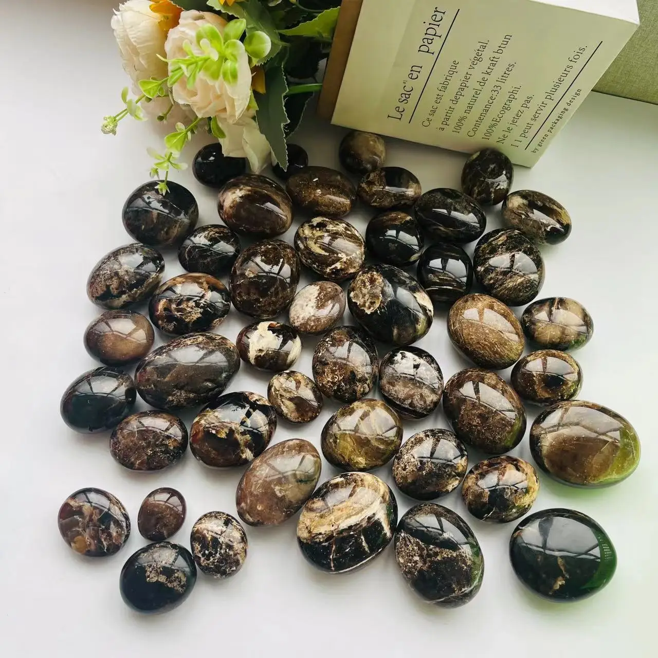Natural Gemstone Crystals Healing Stones Variety Reiki Black Opal Palm Stone for Healing