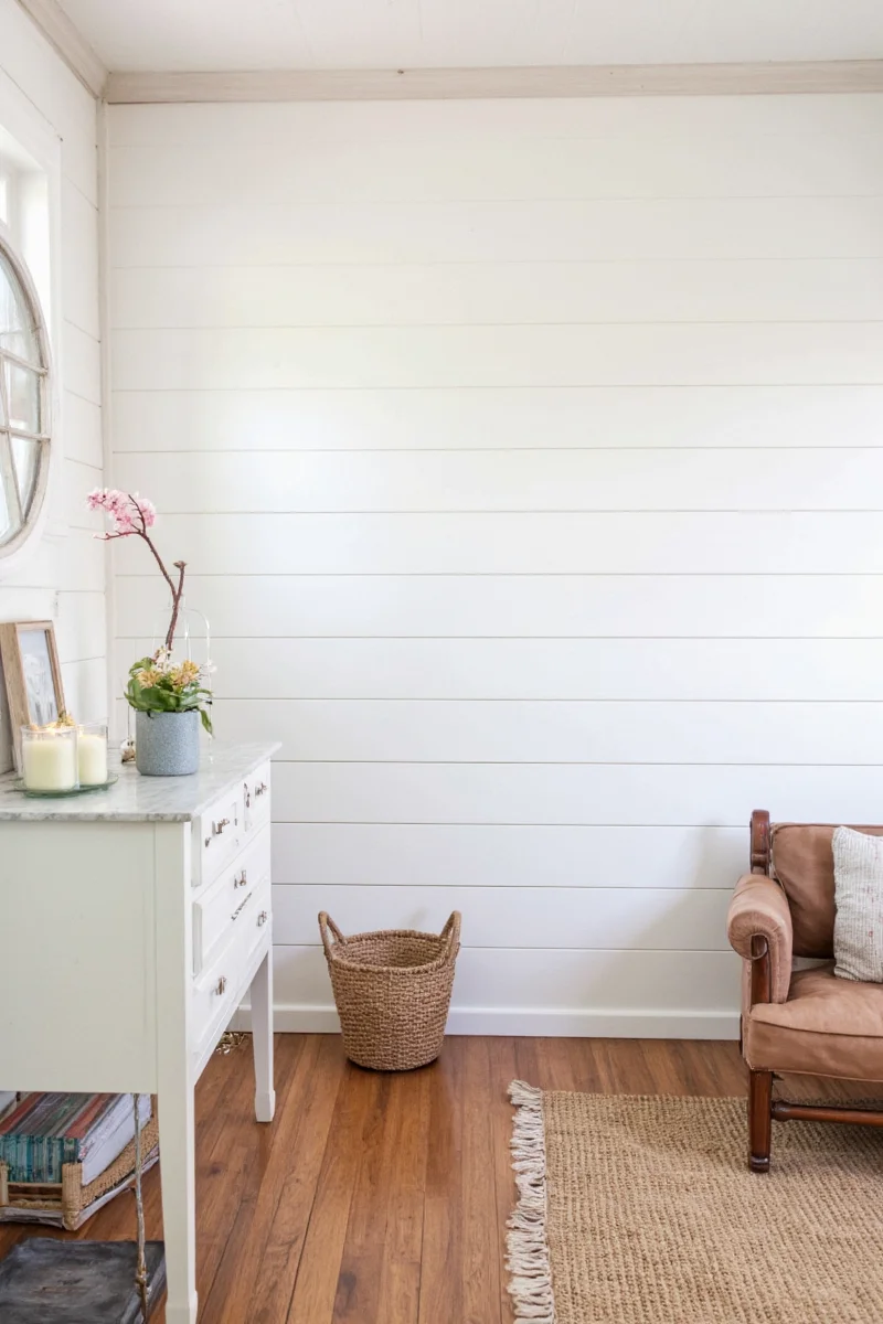 Comparison of painted vs stained shiplap knotty pine panels