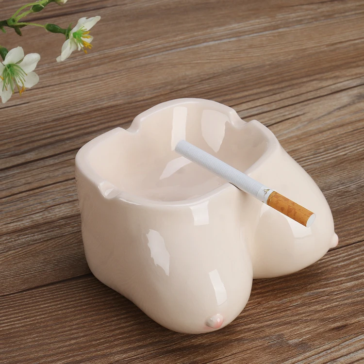 

Custom high quality ceramic cigar ashtray creative fashion personalized chest kneeling hip cigar ashtray, Red,white