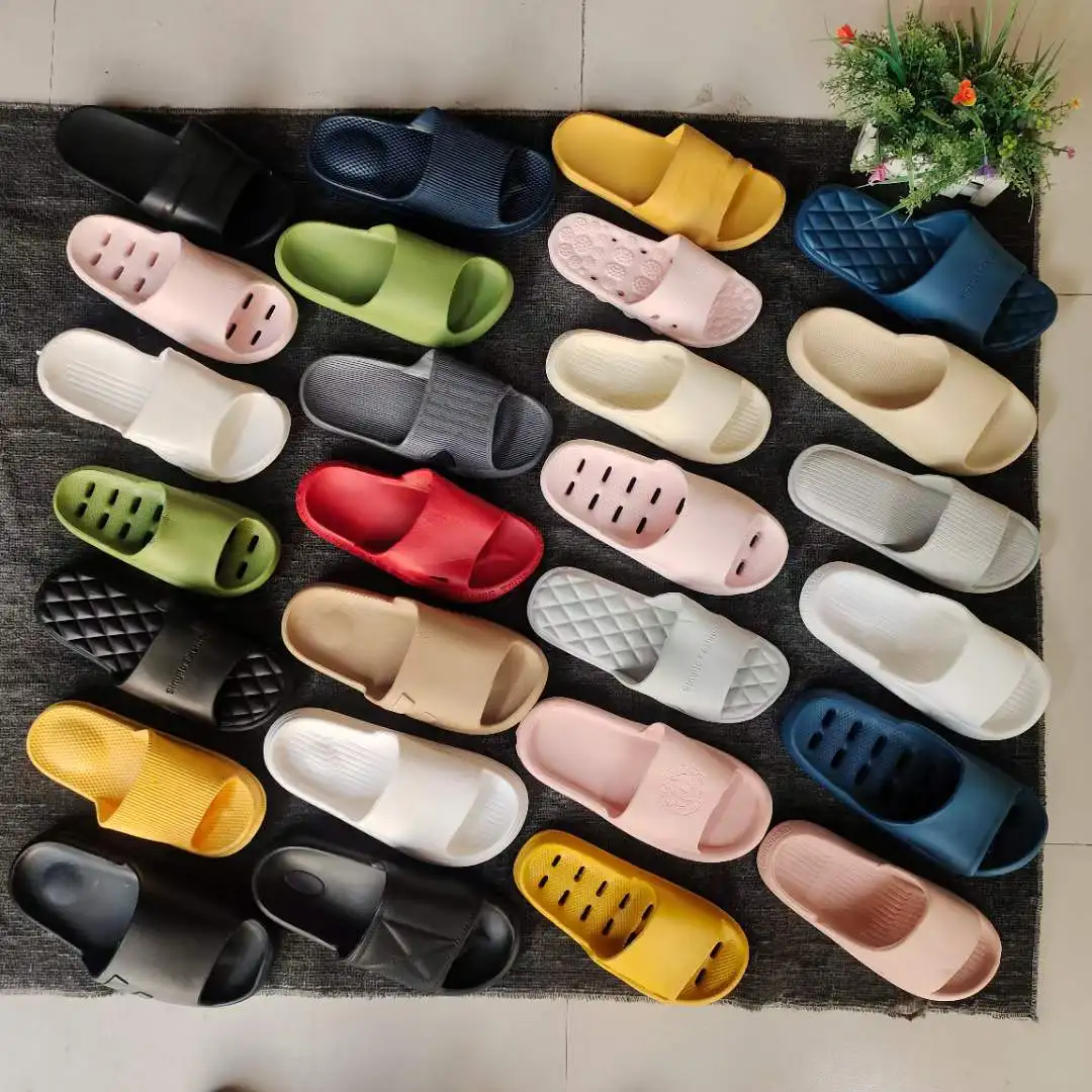 

Factory Original Stock Shoes High Quality Stock Slippers Unisex Bathroom Slippers