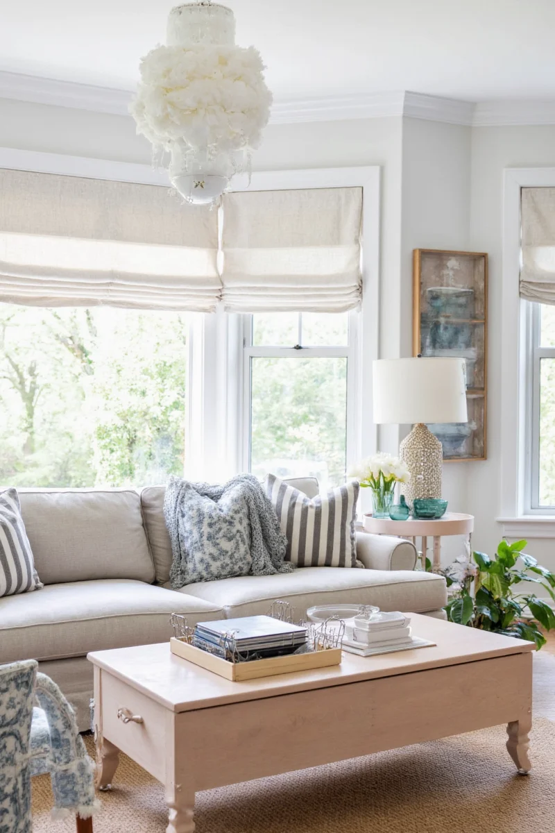 Bright and Safe Kitchen Decor