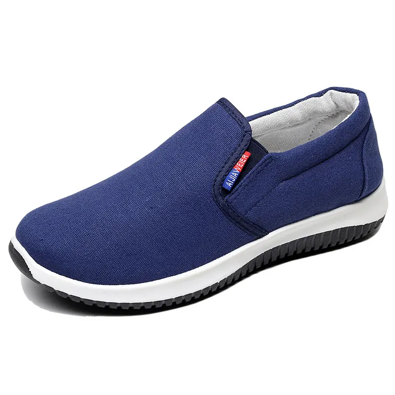 

New canvas shoes casual board shoes comfortable and breathable cloth shoes men