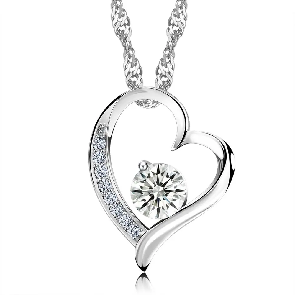 

RINNTIN ON09 fashion accessories women Zircon Heart Pendant Necklace for women, White