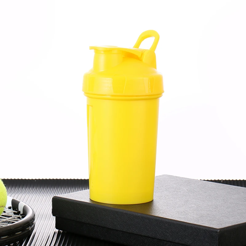 
2020 Custom Logo BPA Gym Sports Protein Plastic Layered Shaker Bottle With Mixing Ball 
