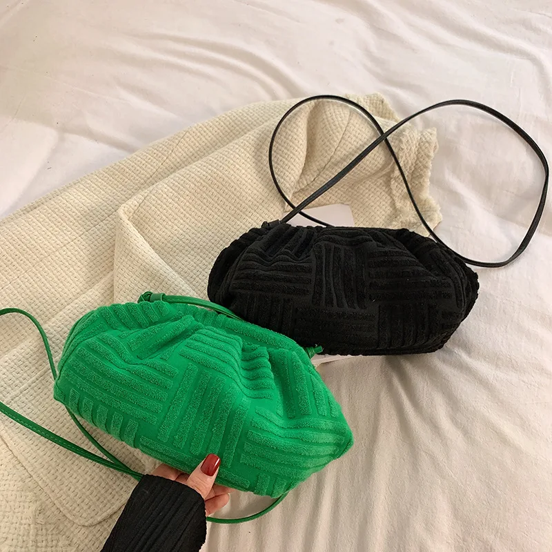 

Designer Furry Clutch Bags Women Luxury Cosmetic Hand Bags Korean Shopping Purses And Handbags Fashion Ladies Shoulder Tote Bags