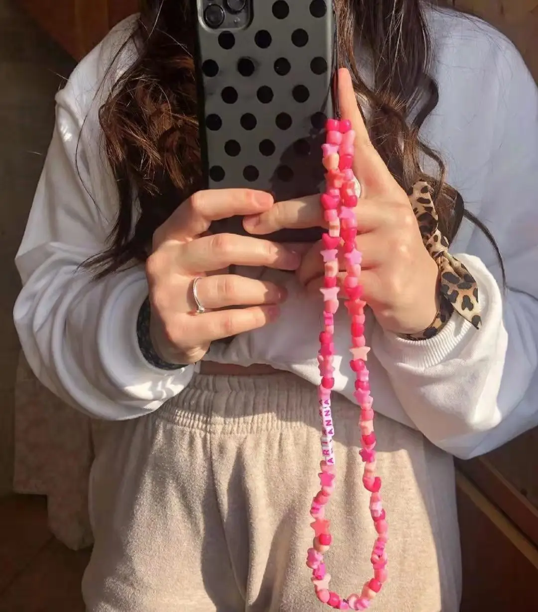

Barlaycs 2021 New Designer Handmade Letter Resin Acrylic Beads Phone Strap Long Chain Colorful Rainbow Cute Beaded Phone Holder, Color