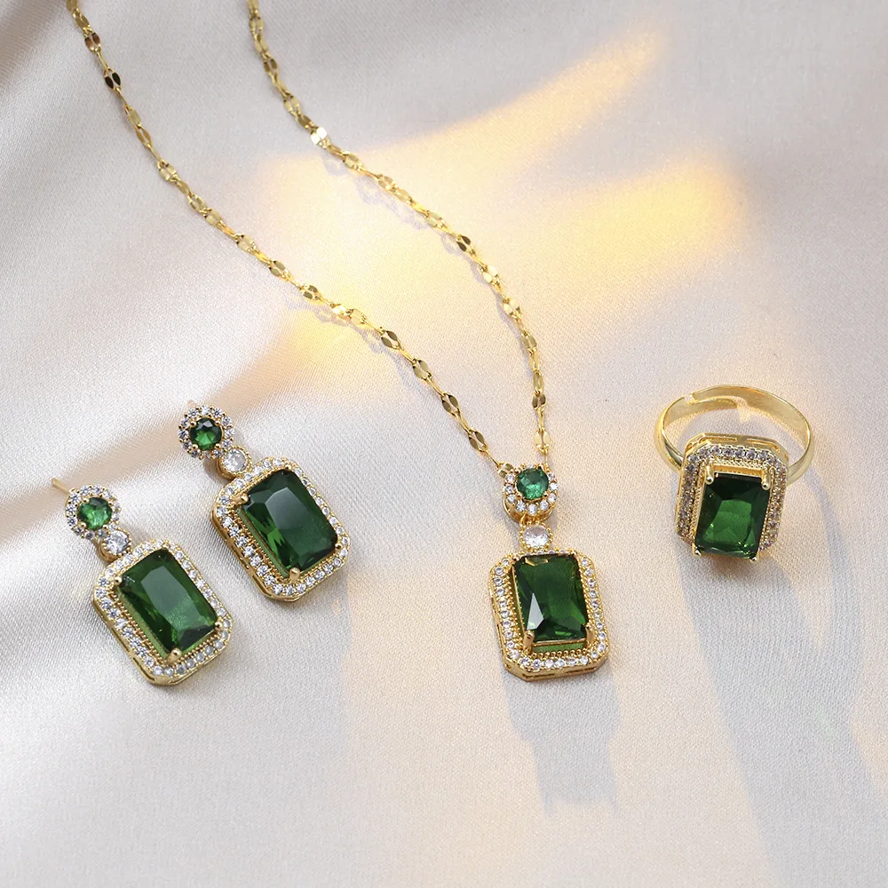 Fashion Hot Selling Emerald Zircon Crystal Vintage Stainless Steel Jewelry Set For Women