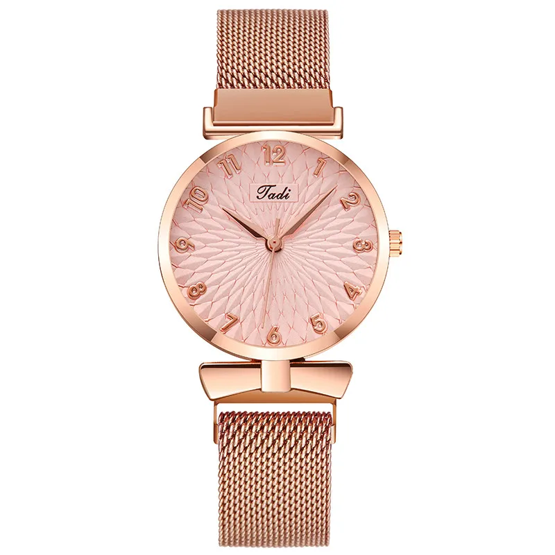 

WJ-9754 Lucky Flower Dial Stainless Steel Watch Women Quartz Luxury Wrist Watch Magnet Mesh Stainless Women Watches Wristwatch, Mix