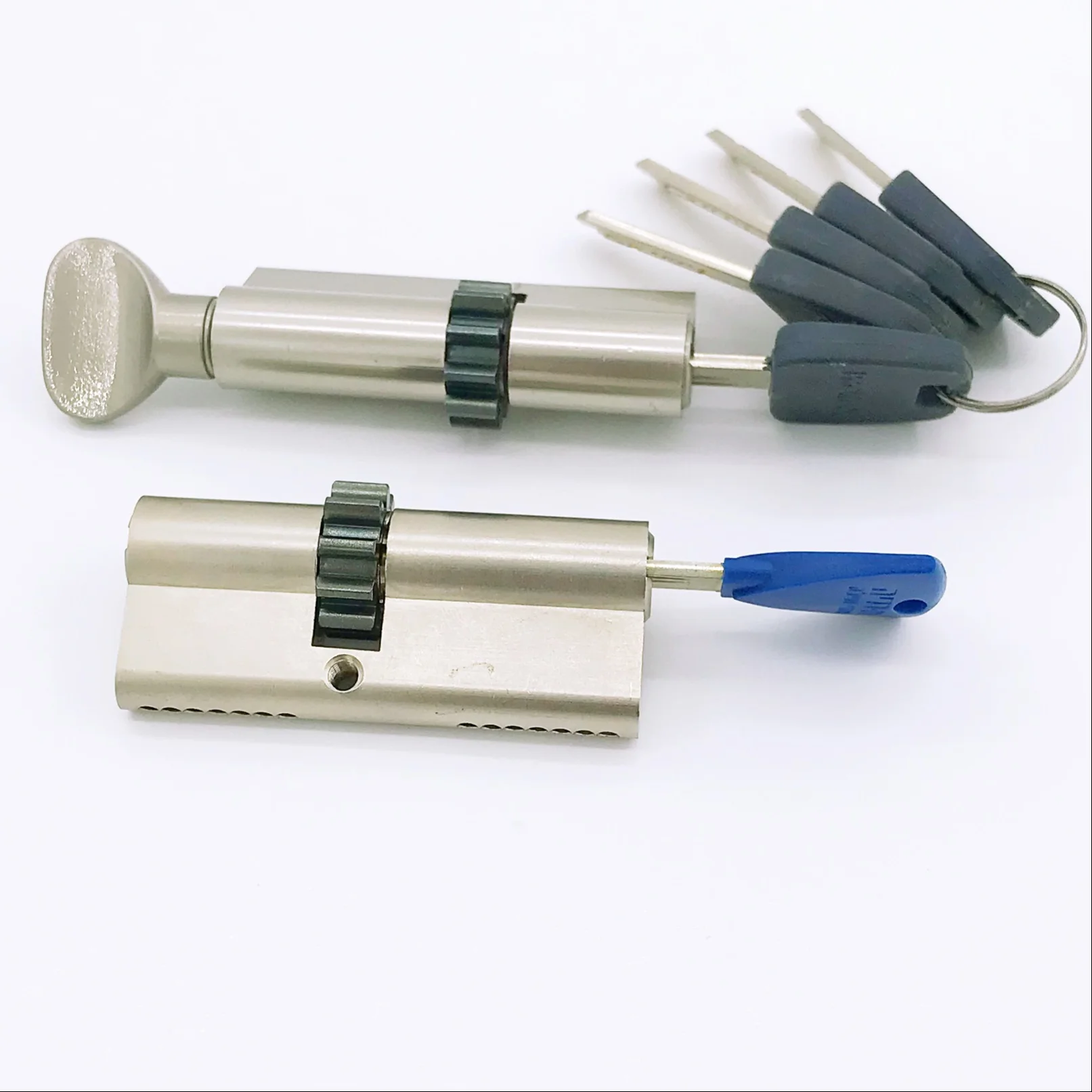 B256BF1F-0E36-4AB5-9E2D-CA9DDDF052F0