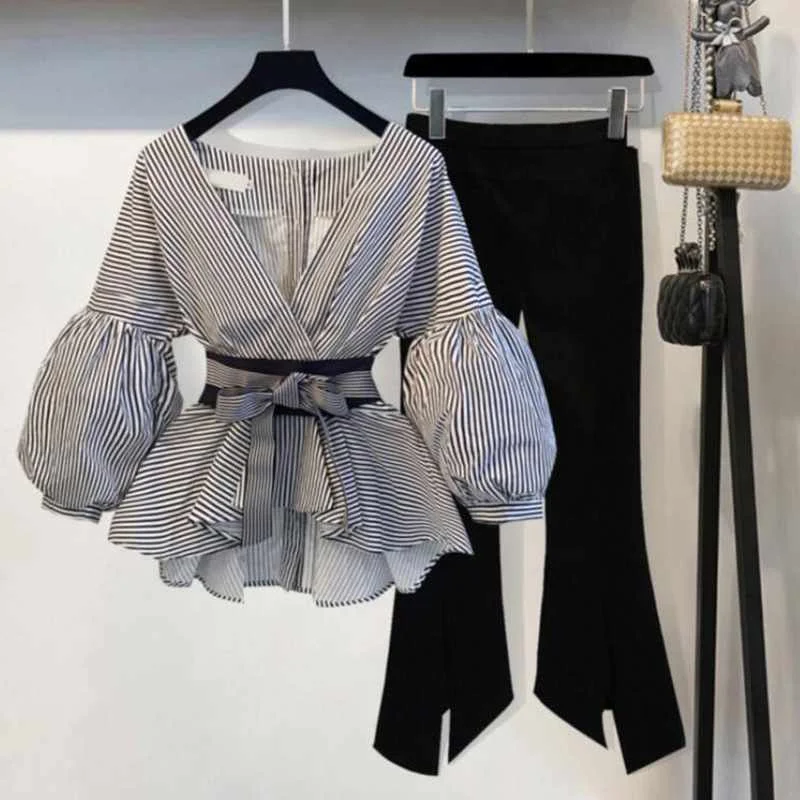 

Mzl's Love Lantern Sleeve Top Shirt Ladies Fashion Korean Version Of Summer Bow Tie Shirt Suit Female Two-piece Suit
