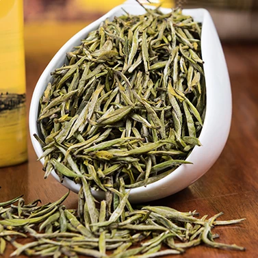 
Free Samples Yellow Tea Junshan Yinzhen Customized Gift Box Metal Can for Friend Family 