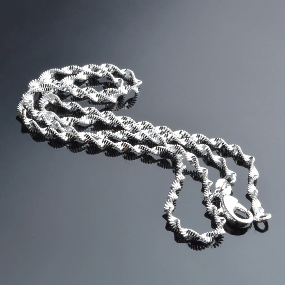 

Silver-plated 2MM double water wave chain pendant with short clavicle Necklace