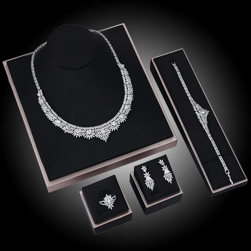 

HY-ZY05 African shiny water drop zircon jewelry set necklace earrings 4 in one ladies wedding accessories factory wholesale, White gold