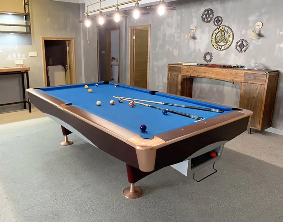

Uk or USA standard size tournament play 9 ft pool table