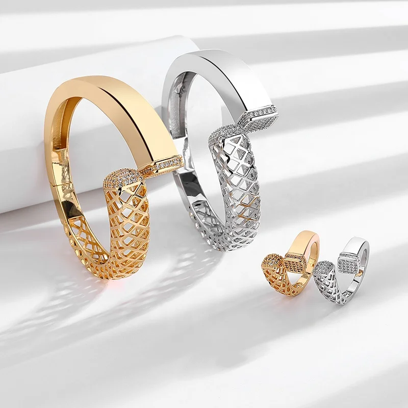 Fashion Jewelry hollow bangle ring 18K Gold Plated copper Jewelry Set